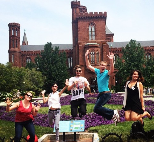 14.09.InternsAtCastle2